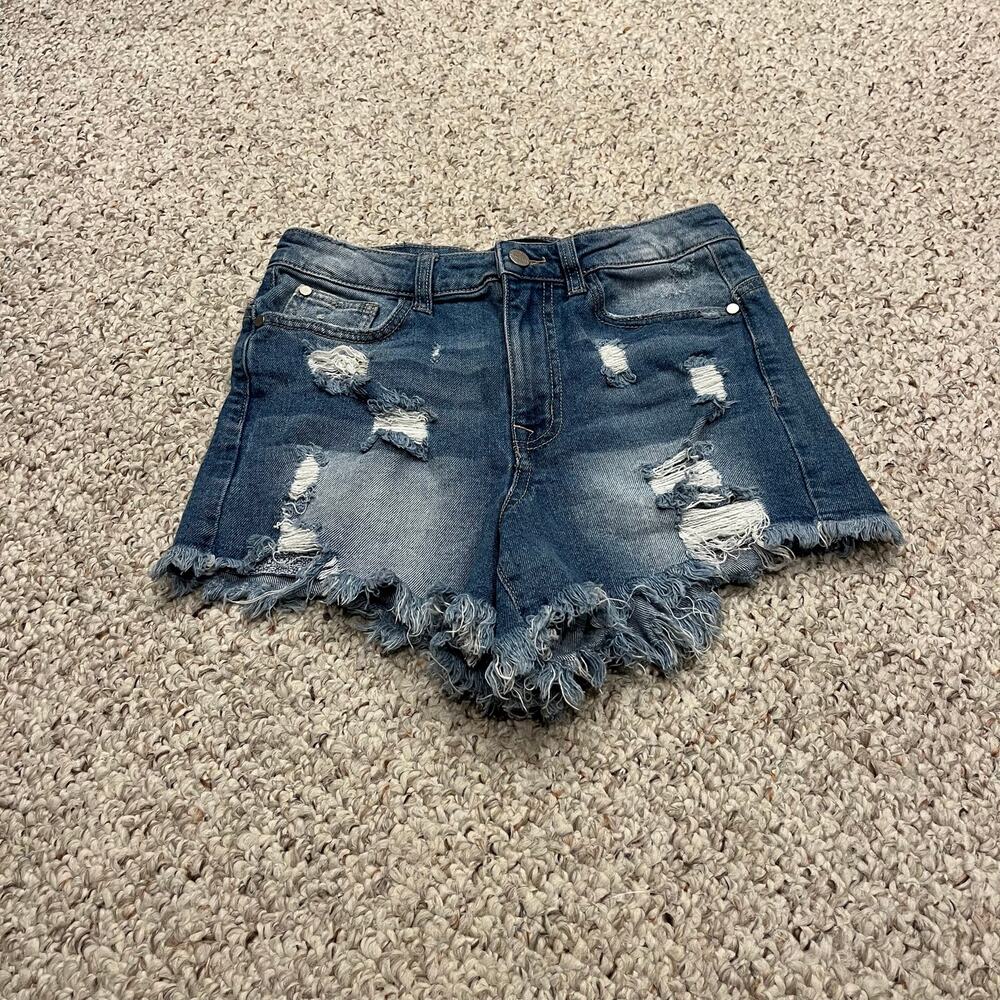 Kendall & Kylie The Icon Short 27 Distressed Denim Casual Festival Summer